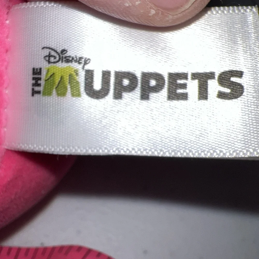DISNEY THE MUPPETS SQUISHMALLOW MISS PIGGY 6.5